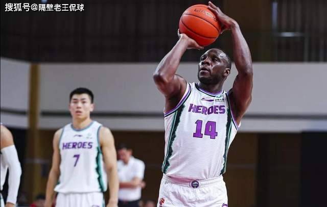遼寧男籃最新比賽，籃球盛宴與友情的交織之夜