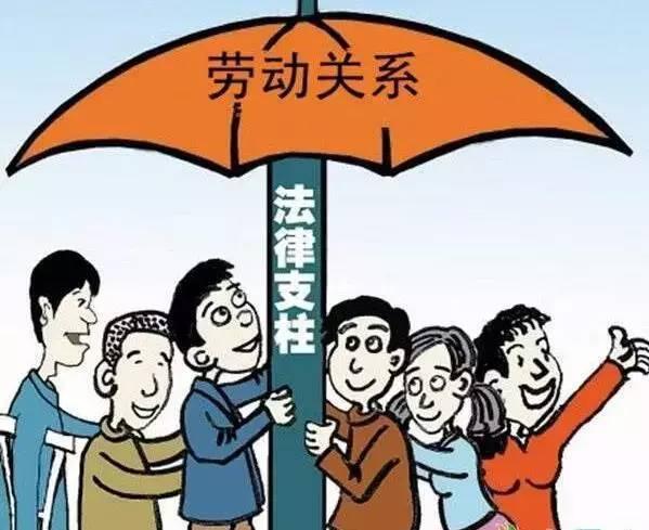 岳陽(yáng)華容車(chē)禍意外，自然美景下的驚險(xiǎn)邂逅